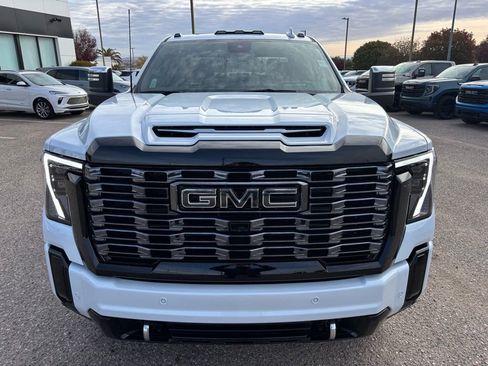 New 2026 GMC Sierra 3500 Denali Ultimate image 2