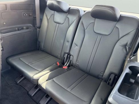 Used 2022 Kia Sorento SX image 19