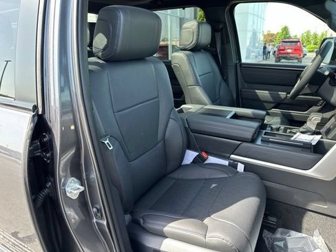 New 2026 Toyota Tundra Platinum AWD/4WD image 25