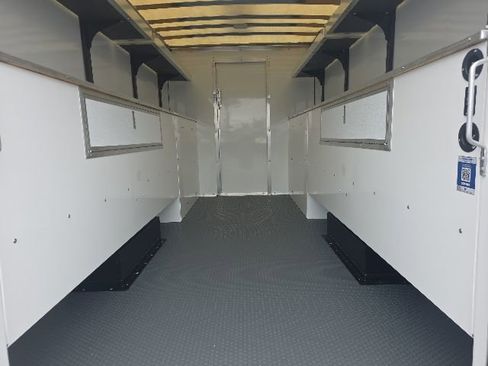 New 2026 Ford Transit 350 AWD image 10