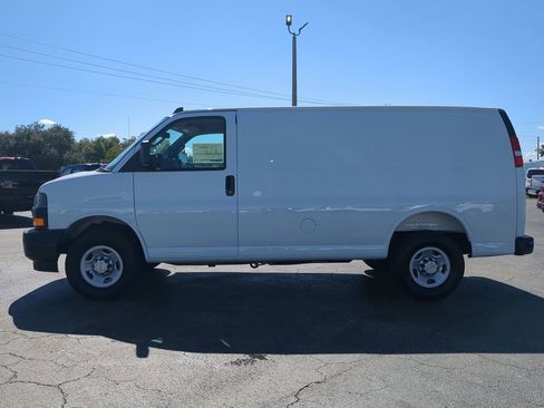 New 2025 Chevrolet Express 2500 w/ Driver Convenience Package image 7