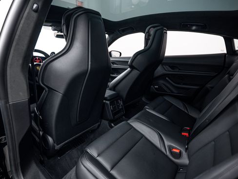 Certified 2022 Porsche Taycan GTS image 21