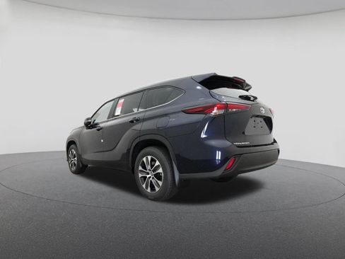 New 2026 Toyota Highlander XLE AWD/4WD image 21