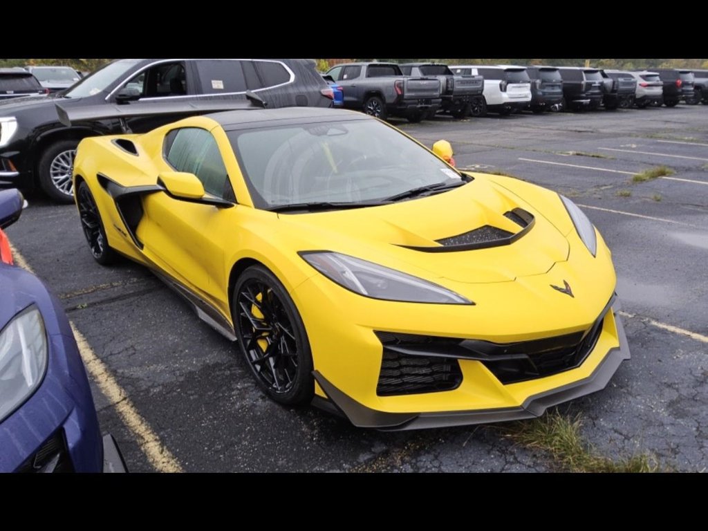 Used 2026 Chevrolet Corvette ZR1X AWD/4WD image 2