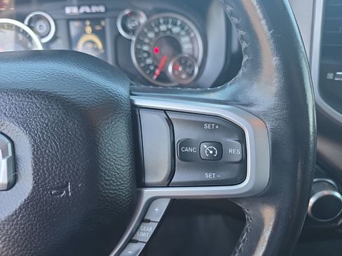 Used 2020 RAM 1500 Big Horn AWD/4WD image 17
