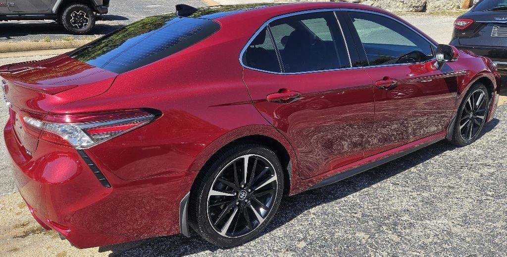 Used 2018 Toyota Camry XSE w/ Audio Package FWD image 5