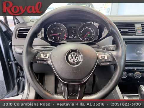 Used 2017 Volkswagen Jetta SEL FWD image 21