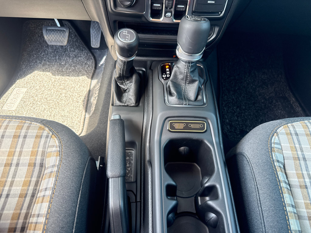 New 2026 Jeep Gladiator Sport AWD/4WD image 20