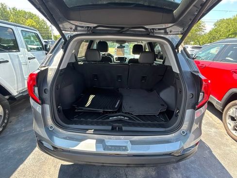 Certified 2021 GMC Terrain SLT w/ Elevation Edition AWD/4WD image 15