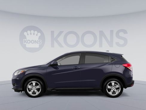 Used 2017 Honda HR-V EX-L image 2