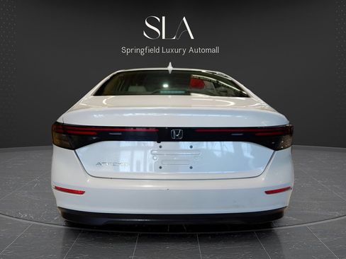 Used 2025 Honda Accord LX image 5