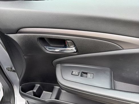 Used 2021 Honda Ridgeline RTL-E image 22