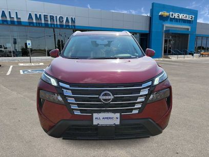 Used 2026 Nissan Rogue SV w/ SV Premium Package