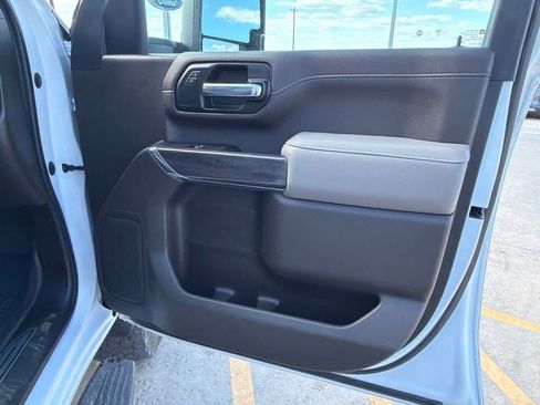 Used 2022 Chevrolet Silverado 2500 LTZ w/ LTZ Plus Package AWD/4WD image 25