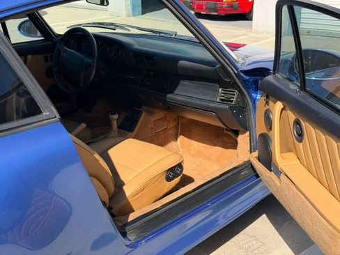 Used 1990 Porsche 911 Carrera image 21