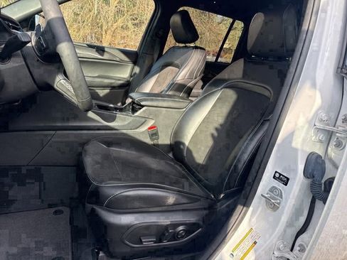 Certified 2023 Jeep Grand Cherokee Altitude image 10