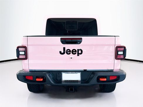 Used 2023 Jeep Gladiator Mojave w/ LED Lighting Group AWD/4WD image 6