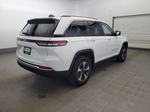 Used 2022 Jeep Grand Cherokee Limited 4xe image 9