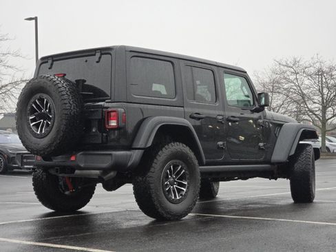 Used 2025 Jeep Wrangler Unlimited Sport image 16