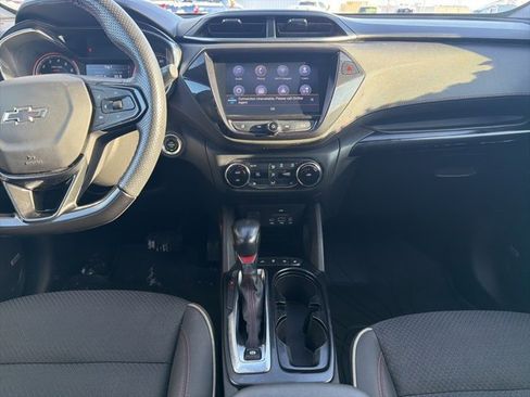 Used 2023 Chevrolet TrailBlazer RS w/ Sun and Liftgate Package image 14