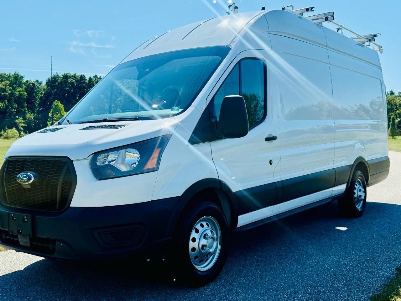 Used 2023 Ford Transit 250 148 High Roof Extended AWD w/ Load Area Protection Package image 1