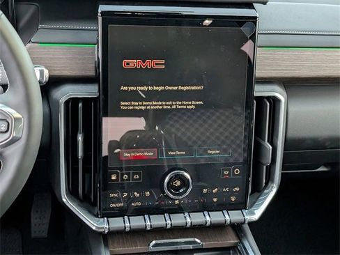 New 2026 GMC Acadia Denali w/ Super Cruise Package image 11