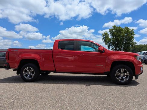 Used 2017 Chevrolet Colorado Z71 AWD/4WD image 3