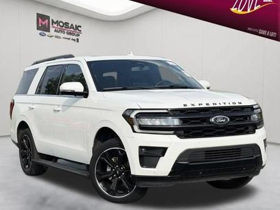 Used 2024 Ford Expedition Limited