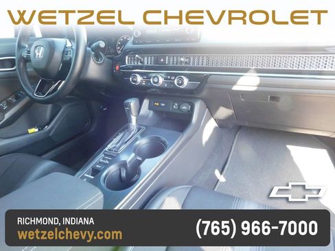 Used 2024 Honda Civic Sport image 17