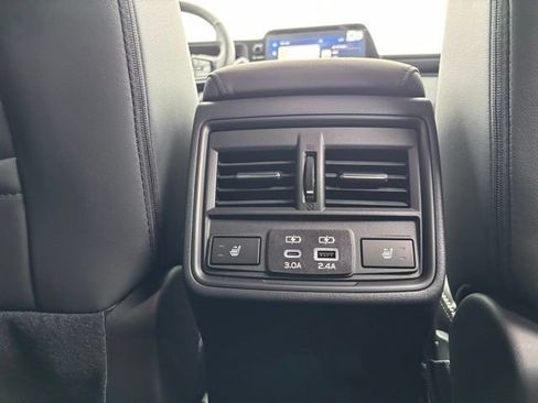 New 2026 Subaru Outback Limited AWD/4WD image 15