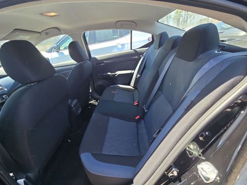 Used 2025 Nissan Versa SV FWD image 20