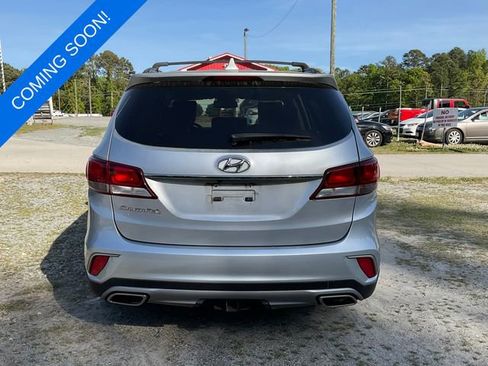 Used 2018 Hyundai Santa Fe SE w/ SE Premium Package 02 image 2