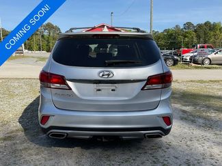 Used 2018 Hyundai Santa Fe SE w/ SE Premium Package 02 video 2