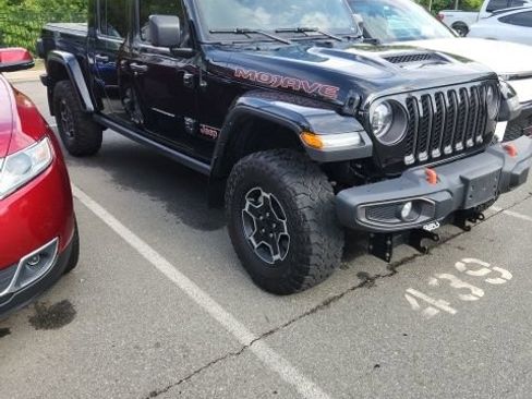 Used 2022 Jeep Gladiator Mojave w/ LED Lighting Group AWD/4WD image 2
