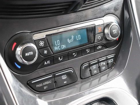 Used 2013 Ford Escape Titanium w/ Parking Technology Pkg AWD/4WD image 24