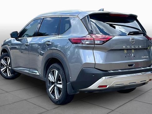 Used 2023 Nissan Rogue Platinum w/ Platinum Premium Package FWD image 11