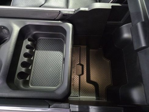 Used 2023 RAM 1500 Laramie image 28