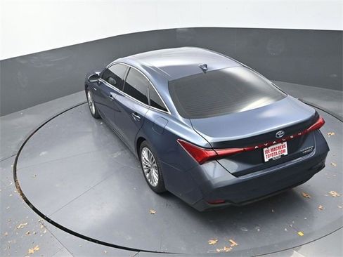 Used 2021 Toyota Avalon Limited w/ Advanced Safety Package image 23
