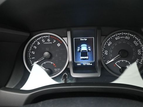 Used 2023 Toyota Tacoma TRD Sport w/ Advanced Technology Package AWD/4WD image 17