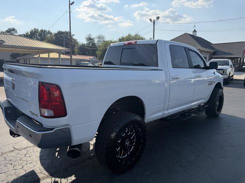 Used 2018 RAM 2500 SLT AWD/4WD image 5