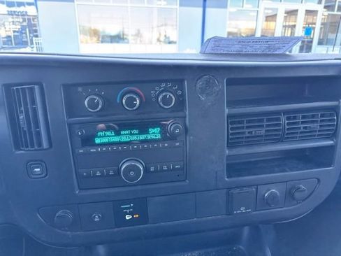 Used 2016 GMC Savana 2500 image 14