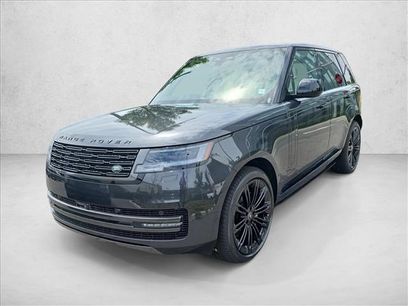New 2025 Land Rover Range Rover SE