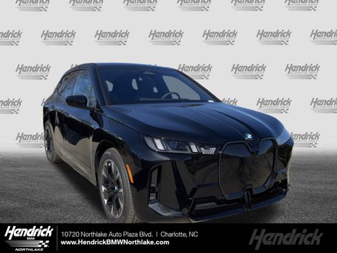 Used 2026 BMW iX xDrive45 image 1