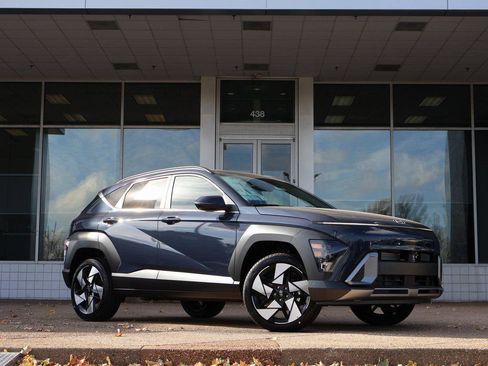 New 2026 Hyundai Kona Limited image 2