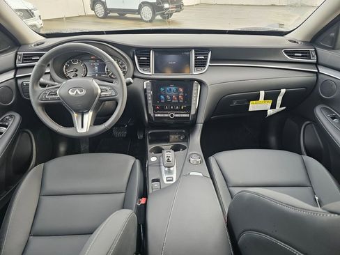 New 2025 INFINITI QX50 Pure image 21