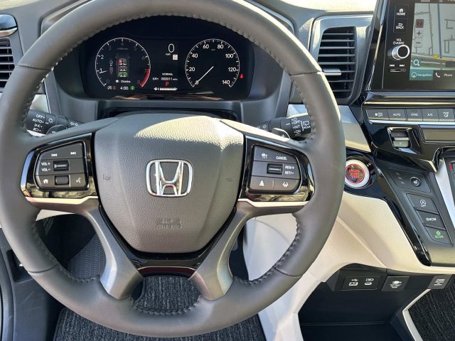 New 2027 Honda Odyssey Touring image 12