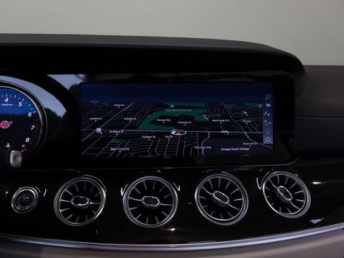 Used 2019 Mercedes-Benz E 450 Cabriolet image 30