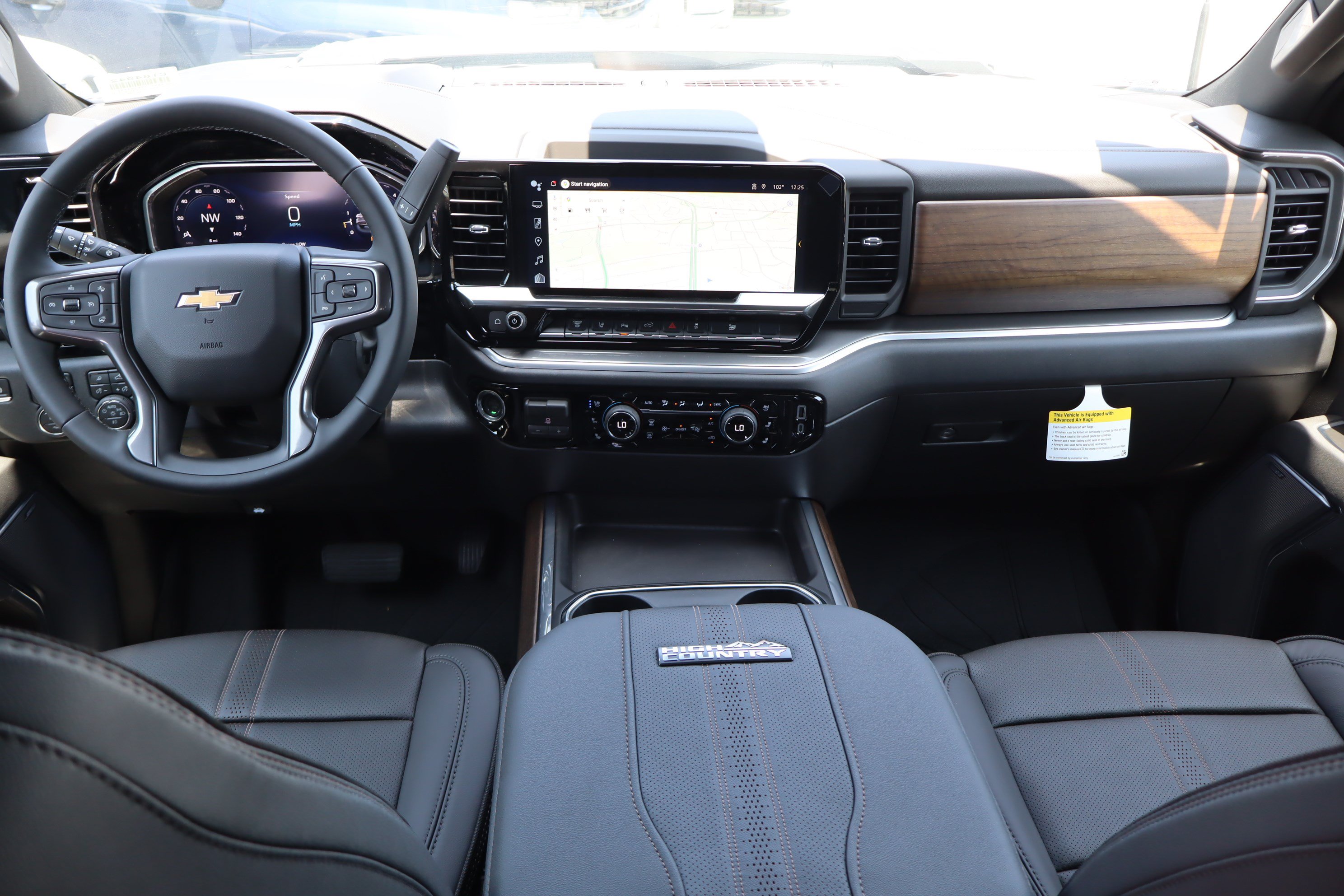 New 2026 Chevrolet Silverado 2500 High Country w/ High Country Premium Package AWD/4WD image 12