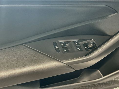 Used 2019 Volkswagen Jetta S w/ Driver Assistance Package FWD image 15