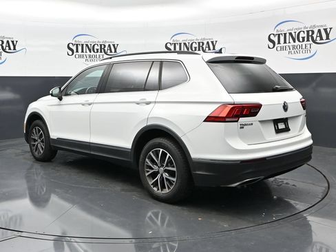 Used 2020 Volkswagen Tiguan SE AWD/4WD image 5